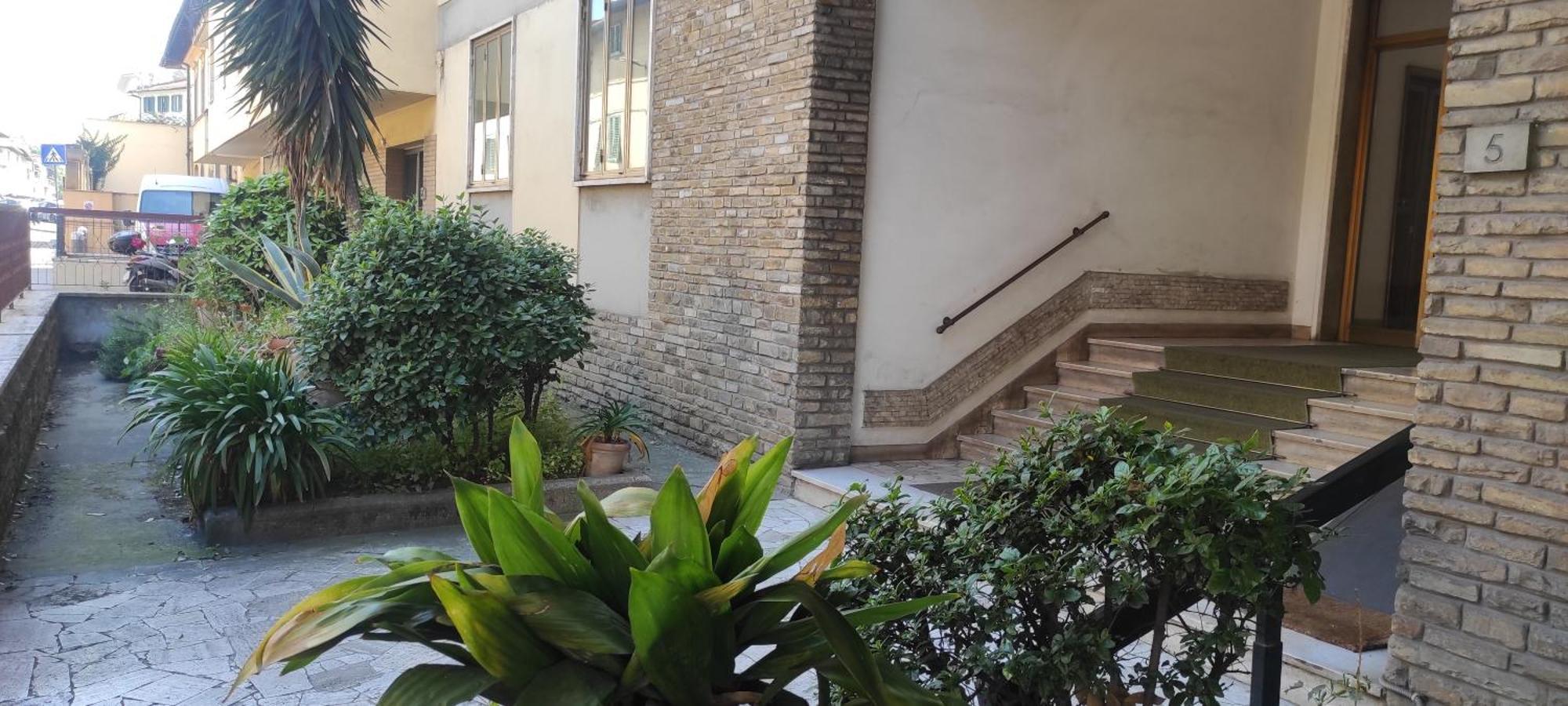 Urban Center 1 Easy Parking Near Tram Apartment Florence Luaran gambar